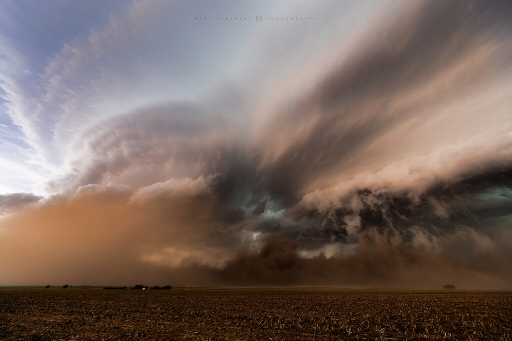 A monster supercell kicks up tons of dust near Hays, Kansas